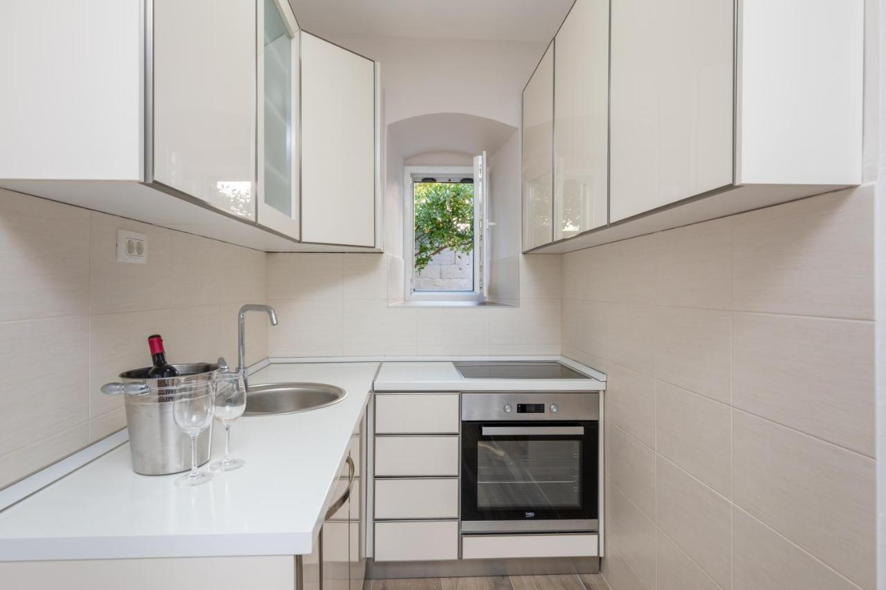 קוטור Tanja'S Seafront Orahovac Apartment מראה חיצוני תמונה